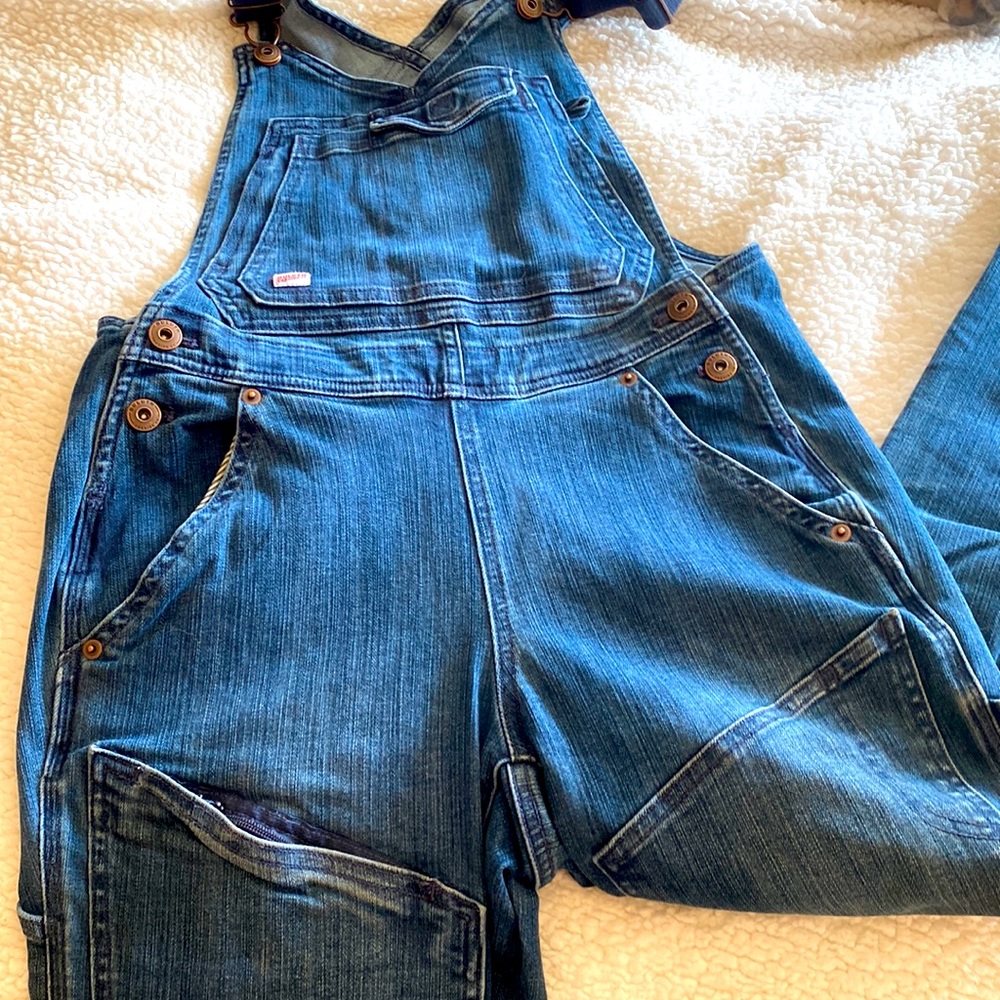 Duluth overall, size 4 regular